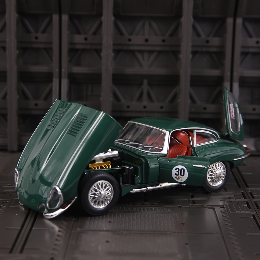 1: 24 Simulation Jaguar E-Type - Car Care recension och pris